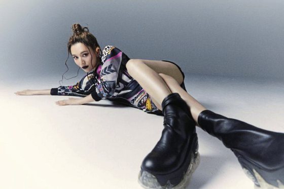 Tom Phan／Haezee《LOVE MAZE》有一种R&B，是走进了一个出不去的迷宫