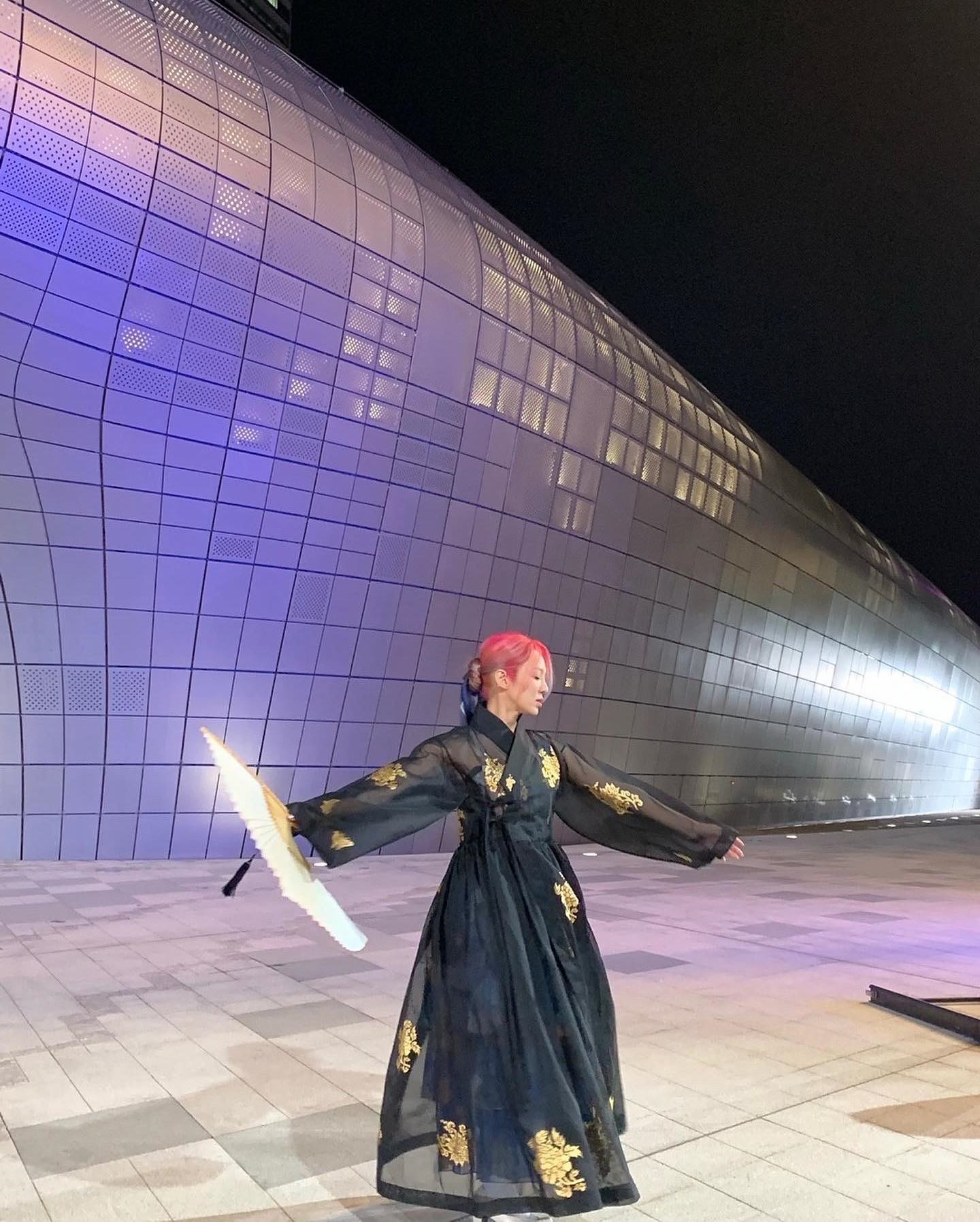 ​夸赞韩服被解读“辱华”  少时孝渊IG被灌爆