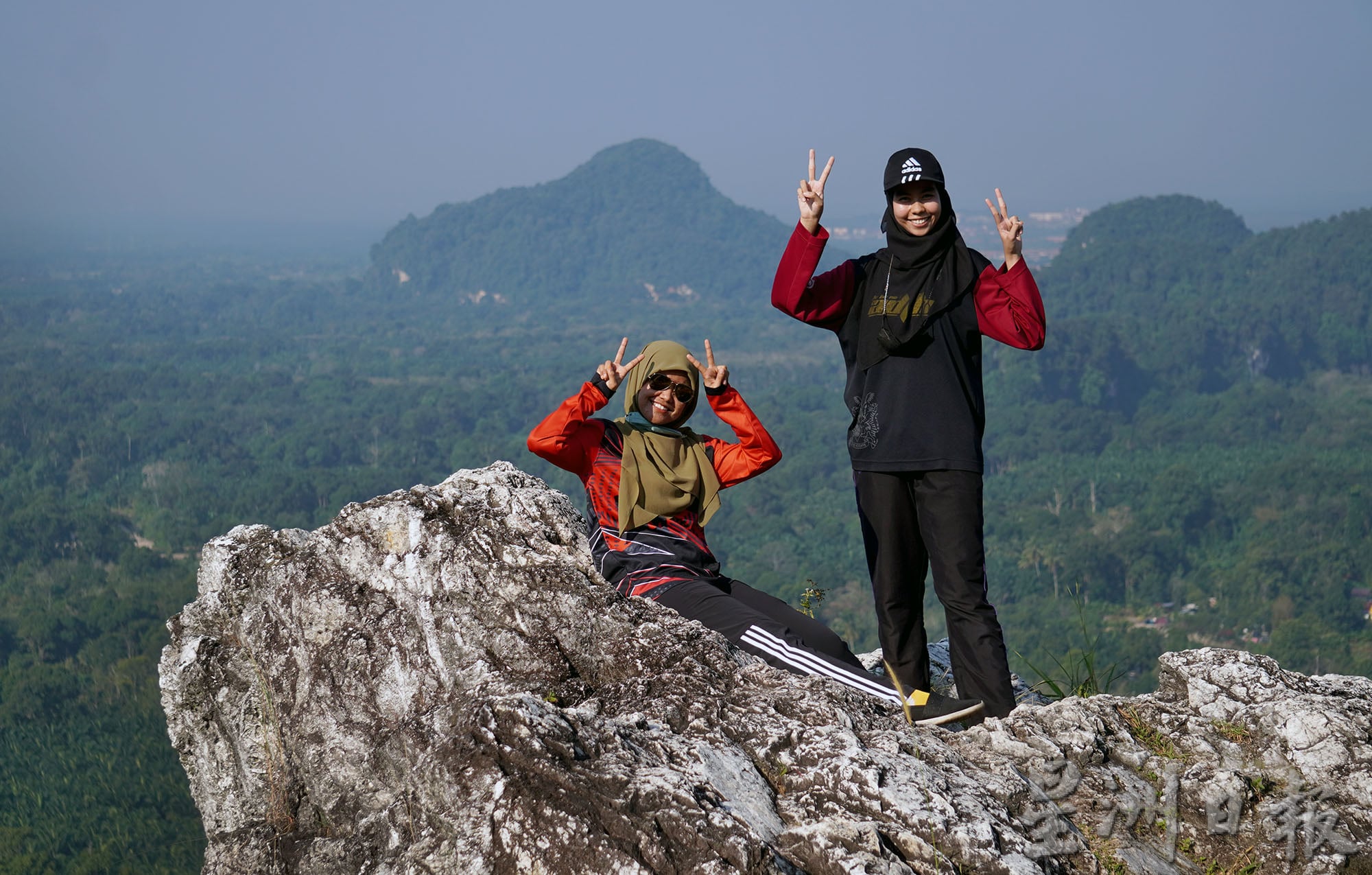 ★2月18日刊登/大霹雳封底主文/【疫游霹雳】