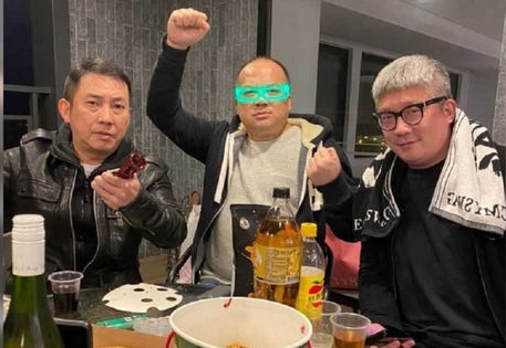 上月迎来龙凤胎 导演明金成心肌梗塞猝逝享年51岁