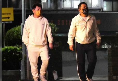 上月迎来龙凤胎 导演明金成心肌梗塞猝逝享年51岁