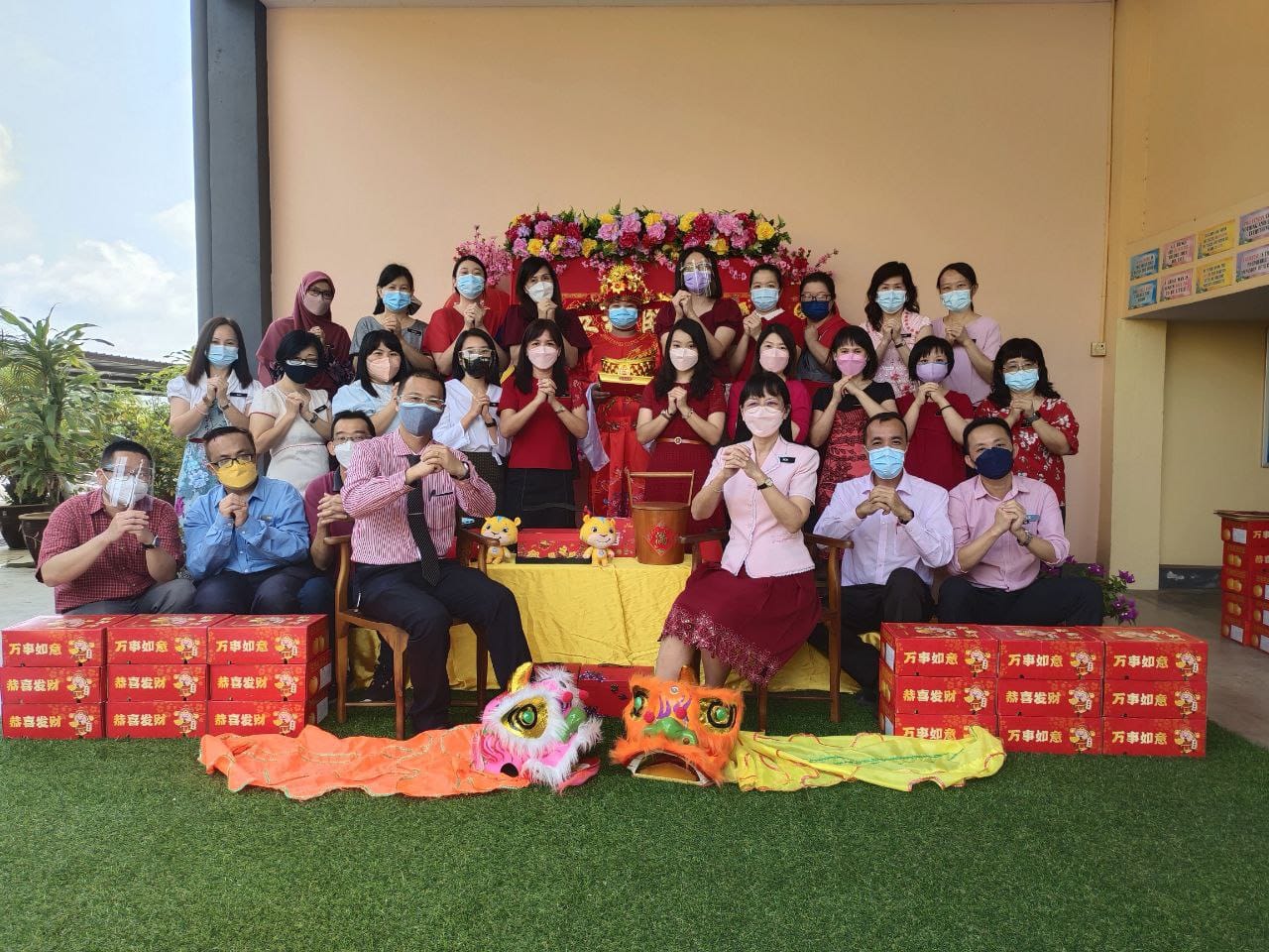 东:新巴力华校新春活动