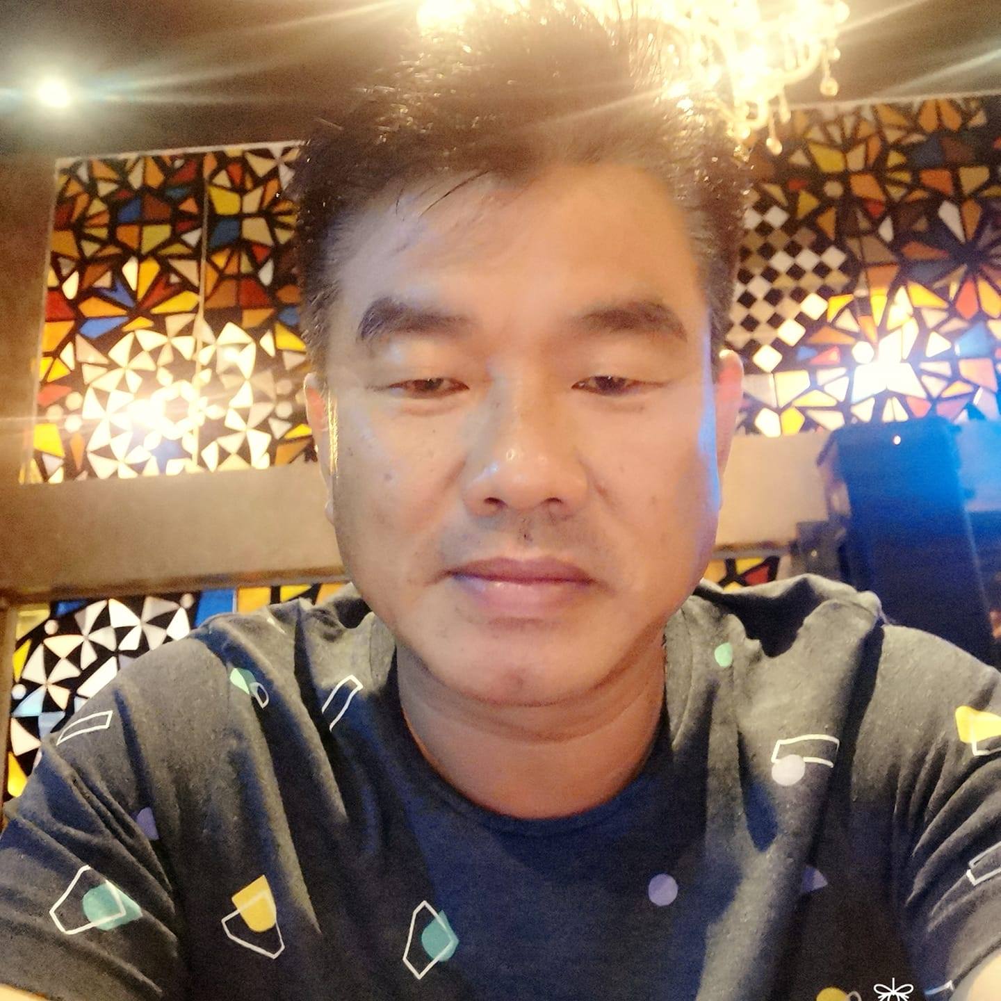 东:林明水灾消退中午恢复通车,昨天滞留游客已安全离开。