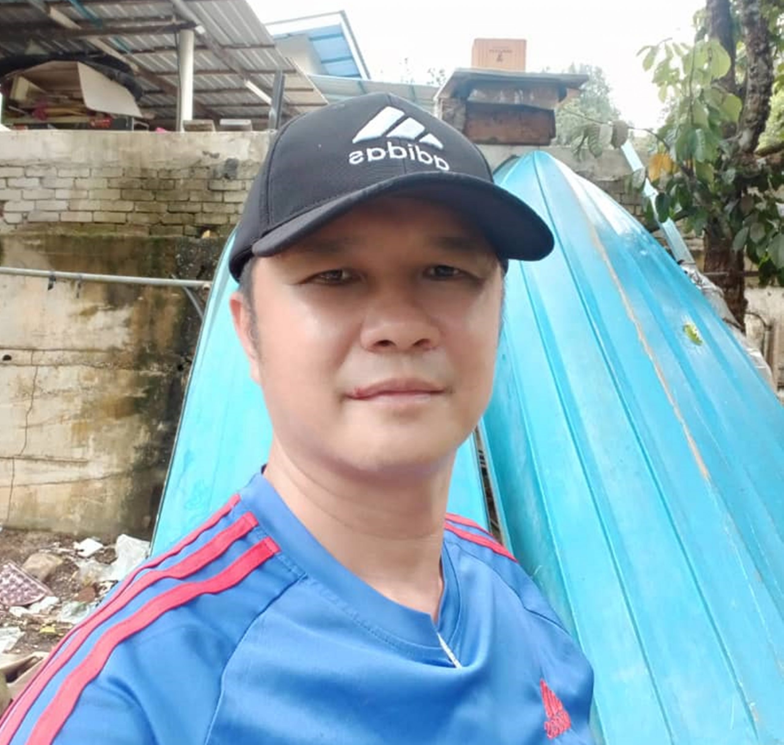 东:林明水灾消退中午恢复通车,昨天滞留游客已安全离开。