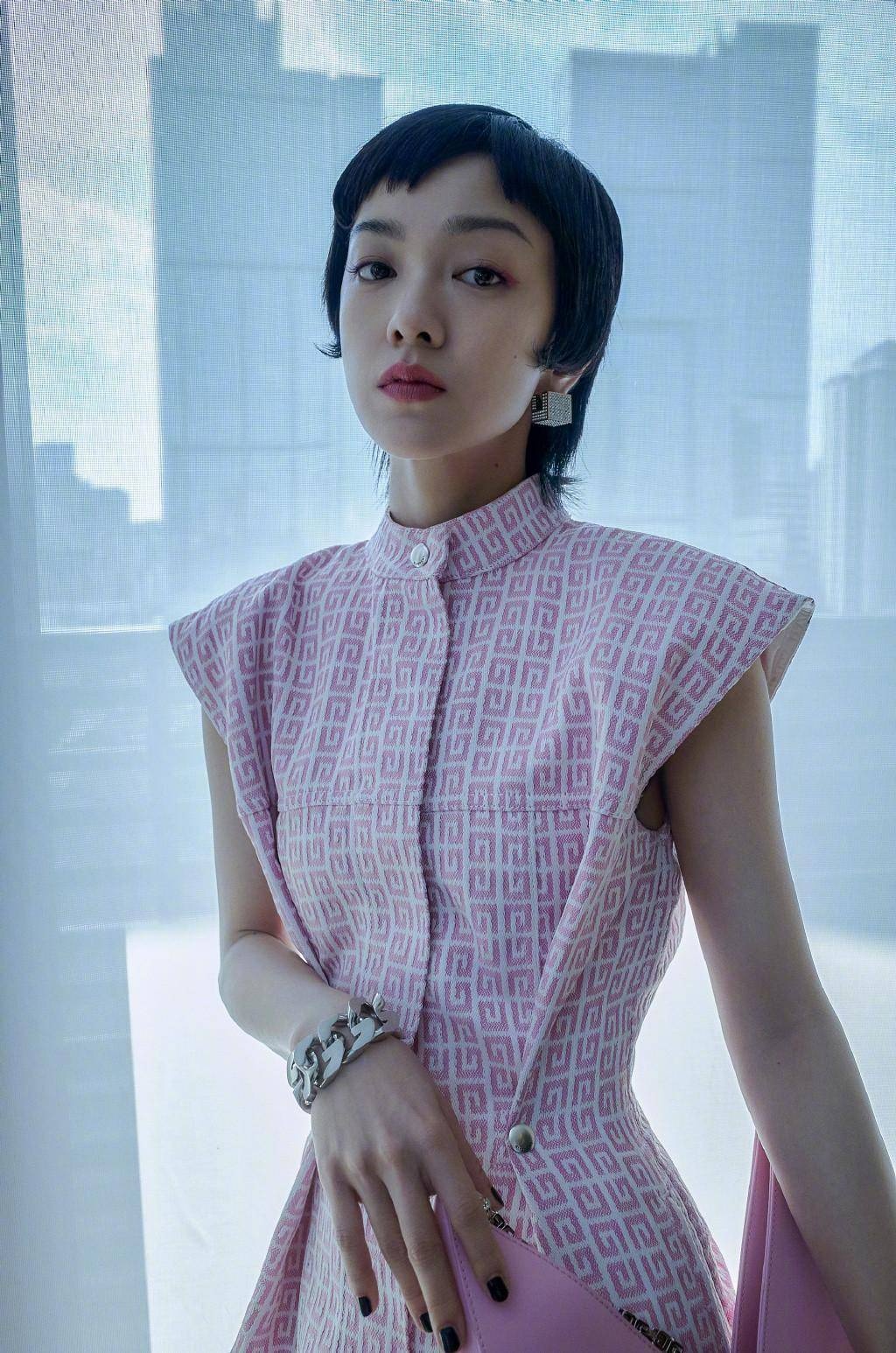 伊德尔驳斥吸毒滥交 只字未提郭采洁