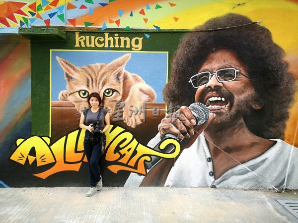 供fb/文员爱上人文纪实摄影,以快门记下故事