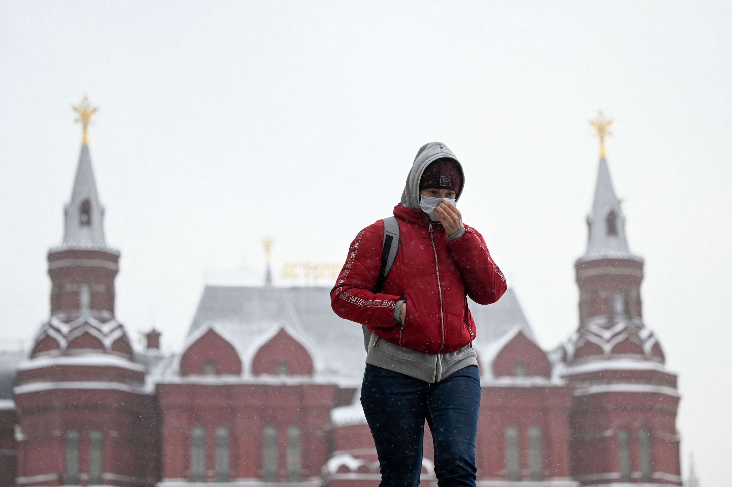 俄罗斯捷克疫情严峻 单日确诊屡破纪录