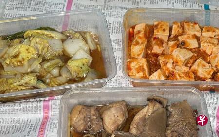 儿花1530元向Tingkat订餐10天 老夫妇:很咸很油吃不下