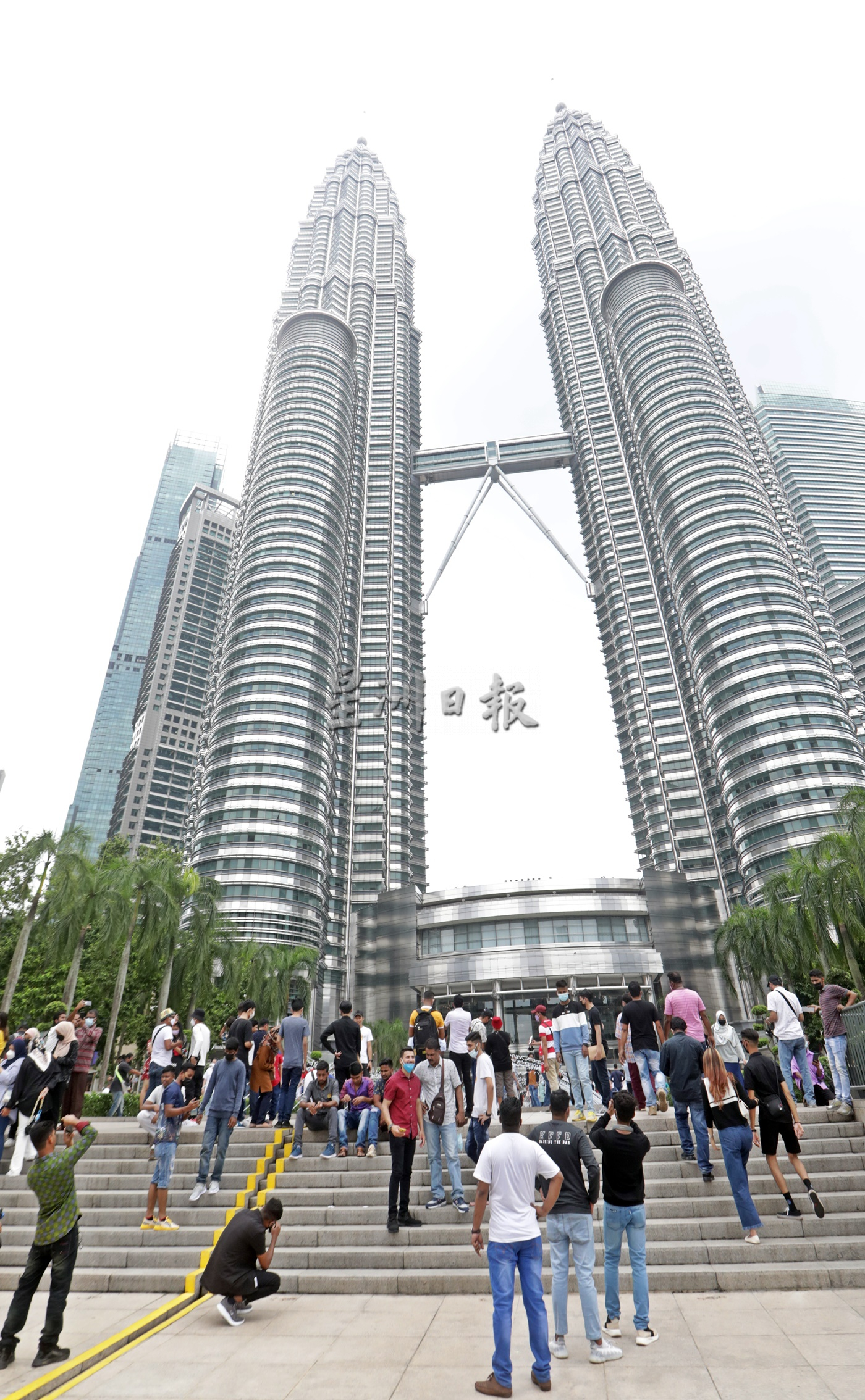 农历新年又直辖区日  隆市景点热闹