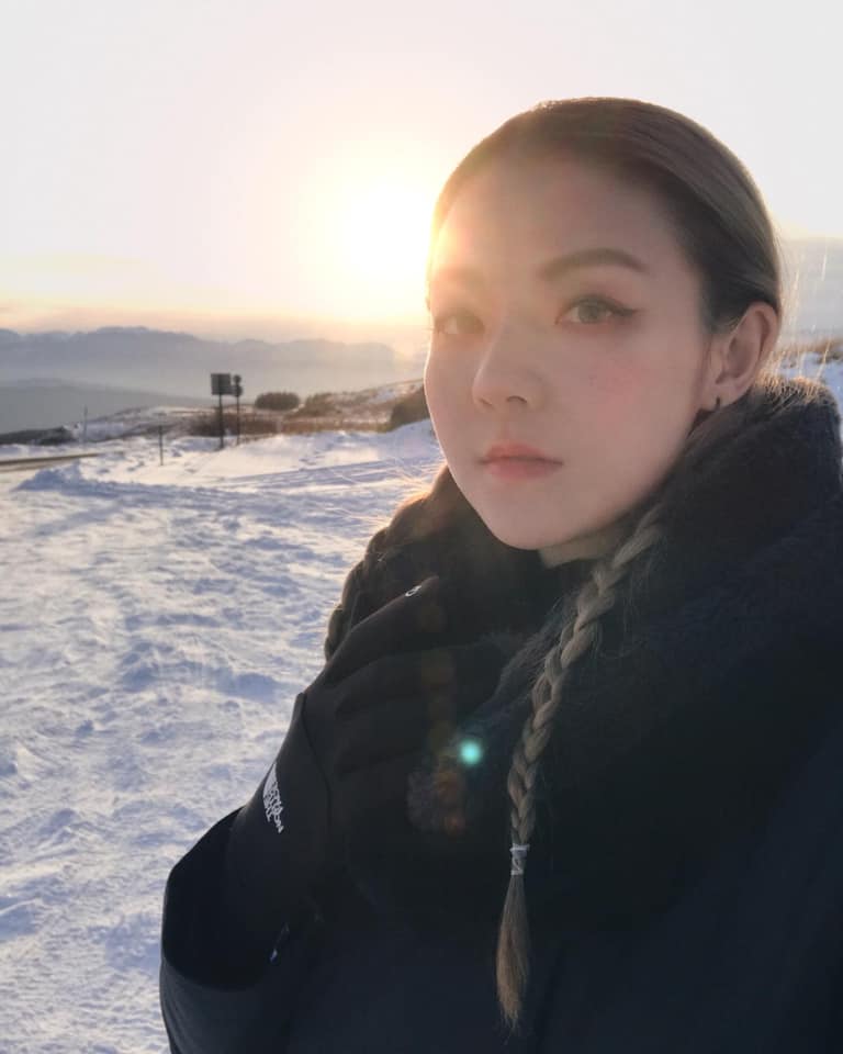 刚生产坐月子 丈夫传来分手简讯 妻望儿爆哭“对不起”