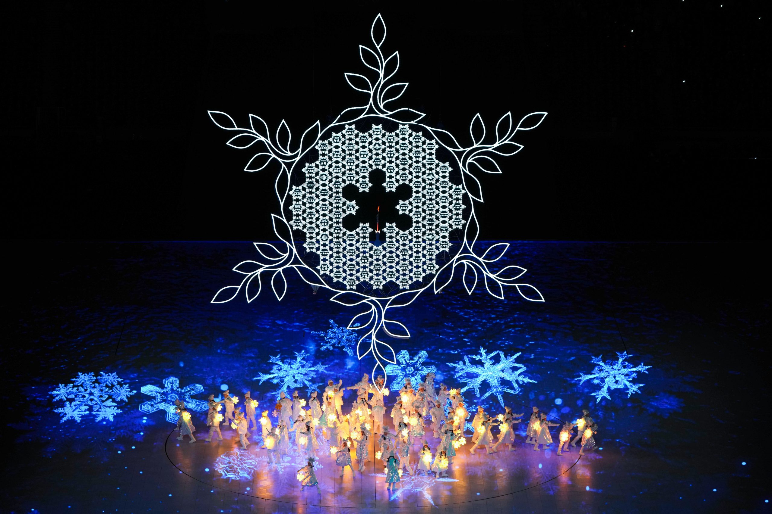 北京冬奥闭幕式 弘扬世界大同 天下一家