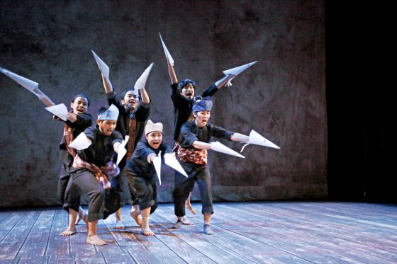 叶伟章／经典重现──《剑鱼·妾》载誉重演	