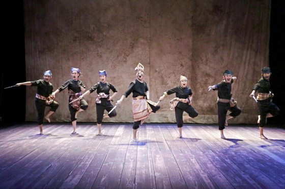 叶伟章／经典重现──《剑鱼·妾》载誉重演	