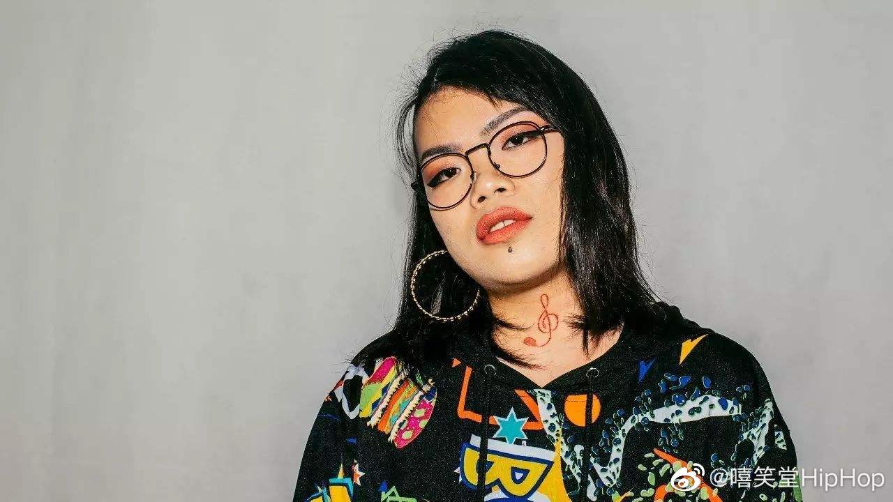 后留言有洋葱.中国饶舌女歌手曝忧郁症轻生