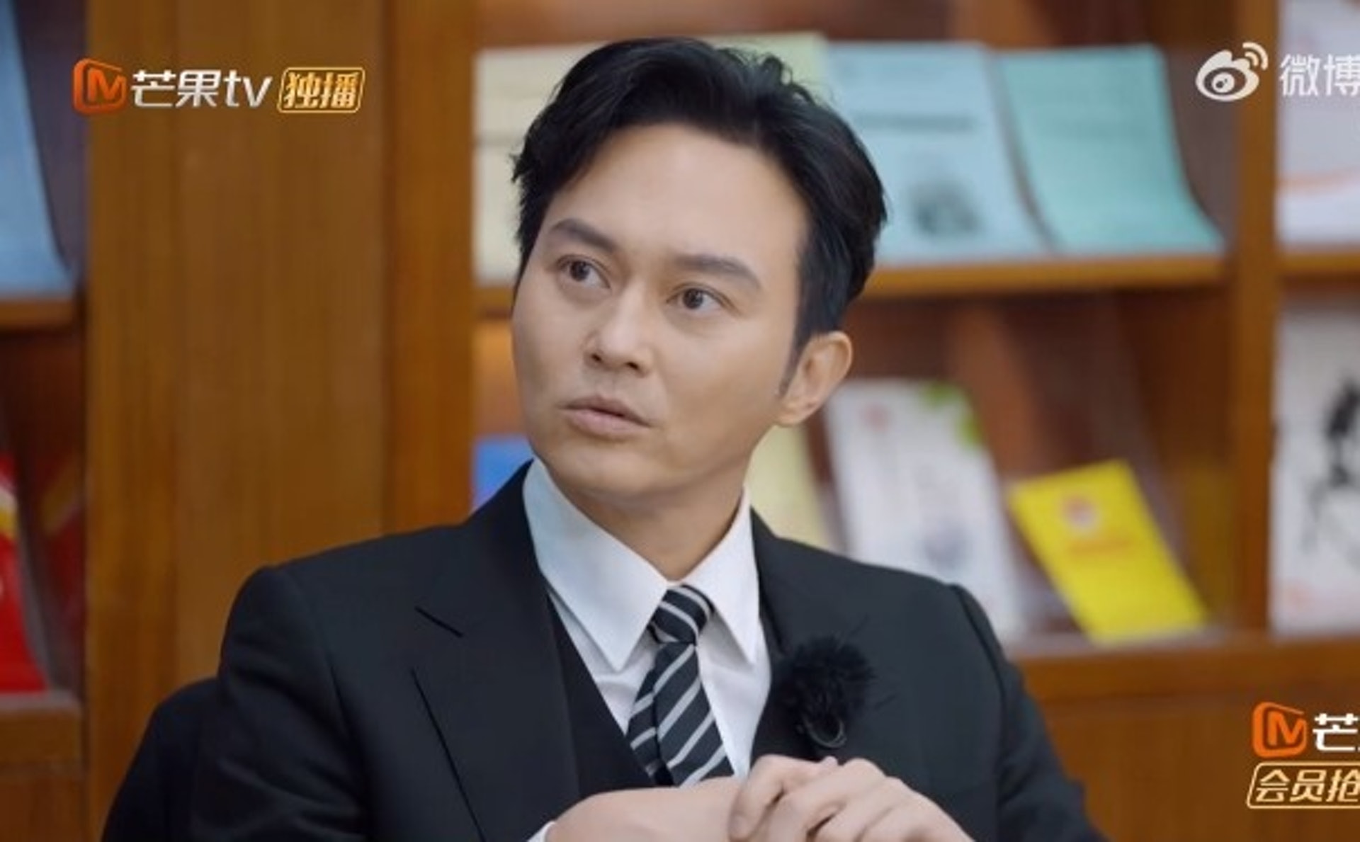 听到偷看伴侣手机违法 陈小春下意识反应笑翻众人