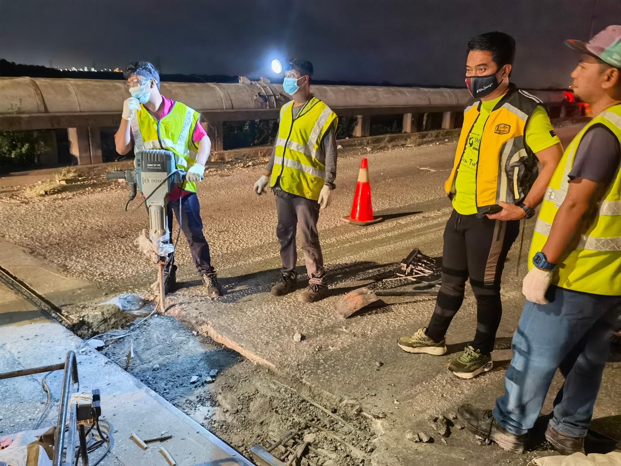 大都会/夜报副文-早报后面头/巴生西港英达岛大道提升道路