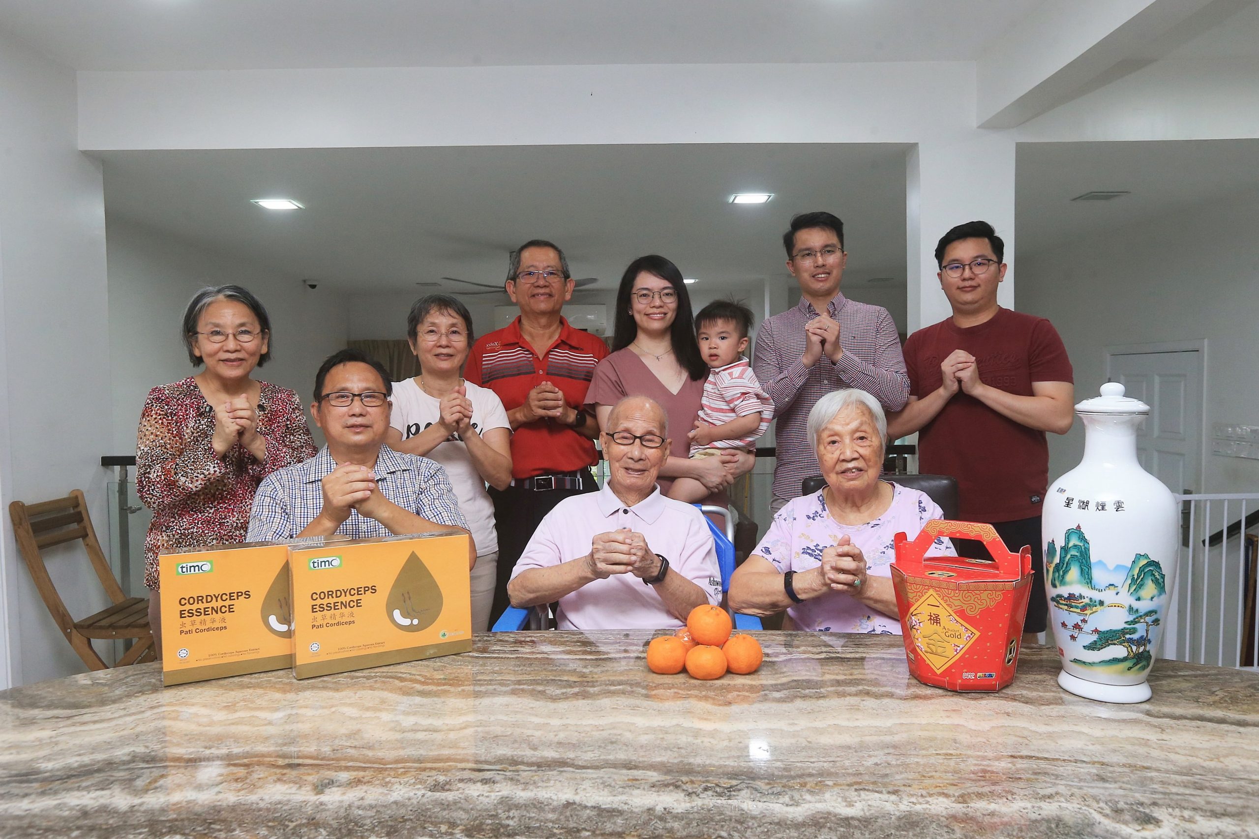 大都会/版头 / 2022松鹤之夜的雪隆区最年长女宝宝 / 多图