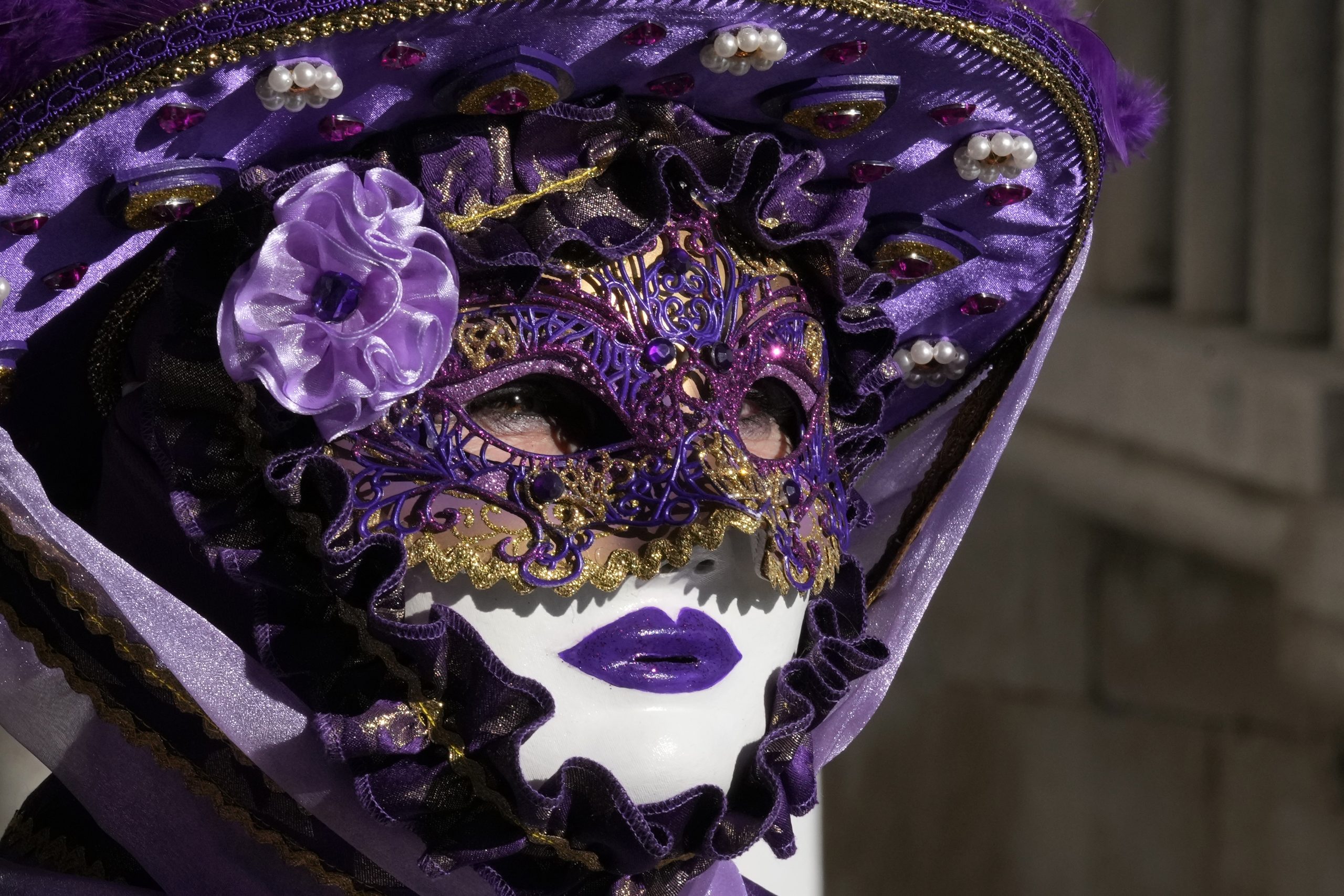 威尼斯嘉年华停摆2年后复办 吸引5万人狂欢