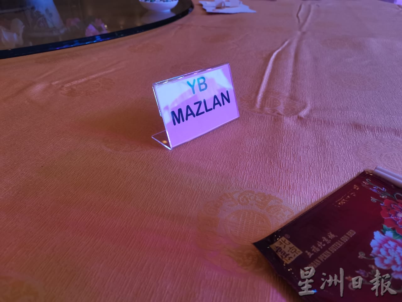 **已签发(请置头条)**柔:★此文独家:民兴党落户柔州推介礼晚宴(4文之三):是否加入民兴党并出战柔佛州选,玛兹兰:尚在考虑