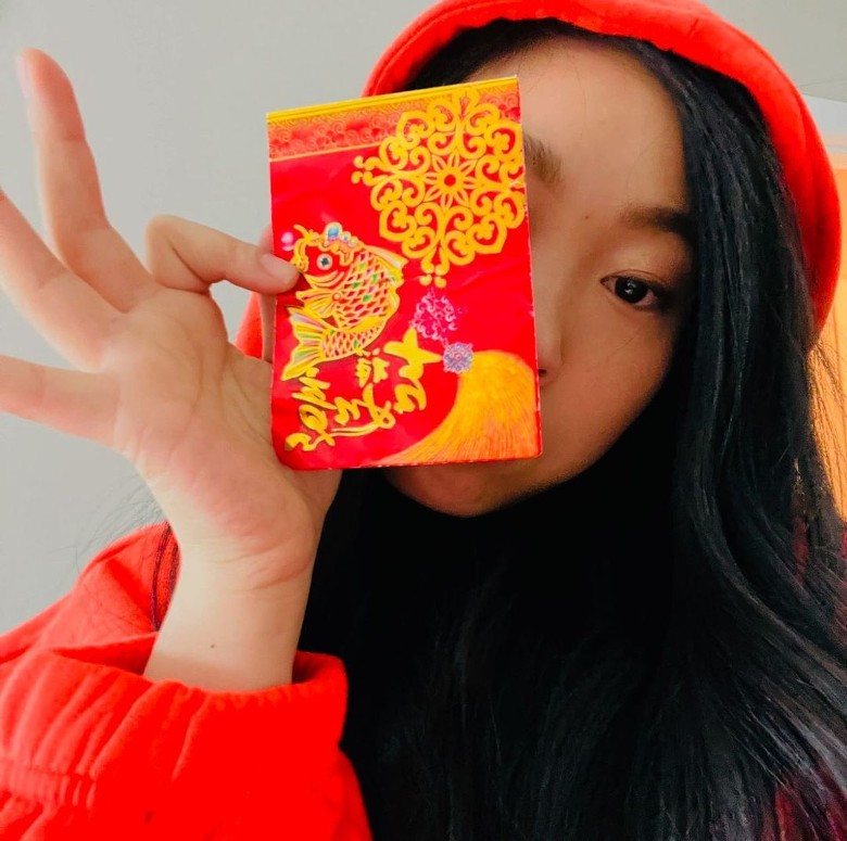 忍够“文化挪用”指控　 奥卡菲娜宣布退出社交网