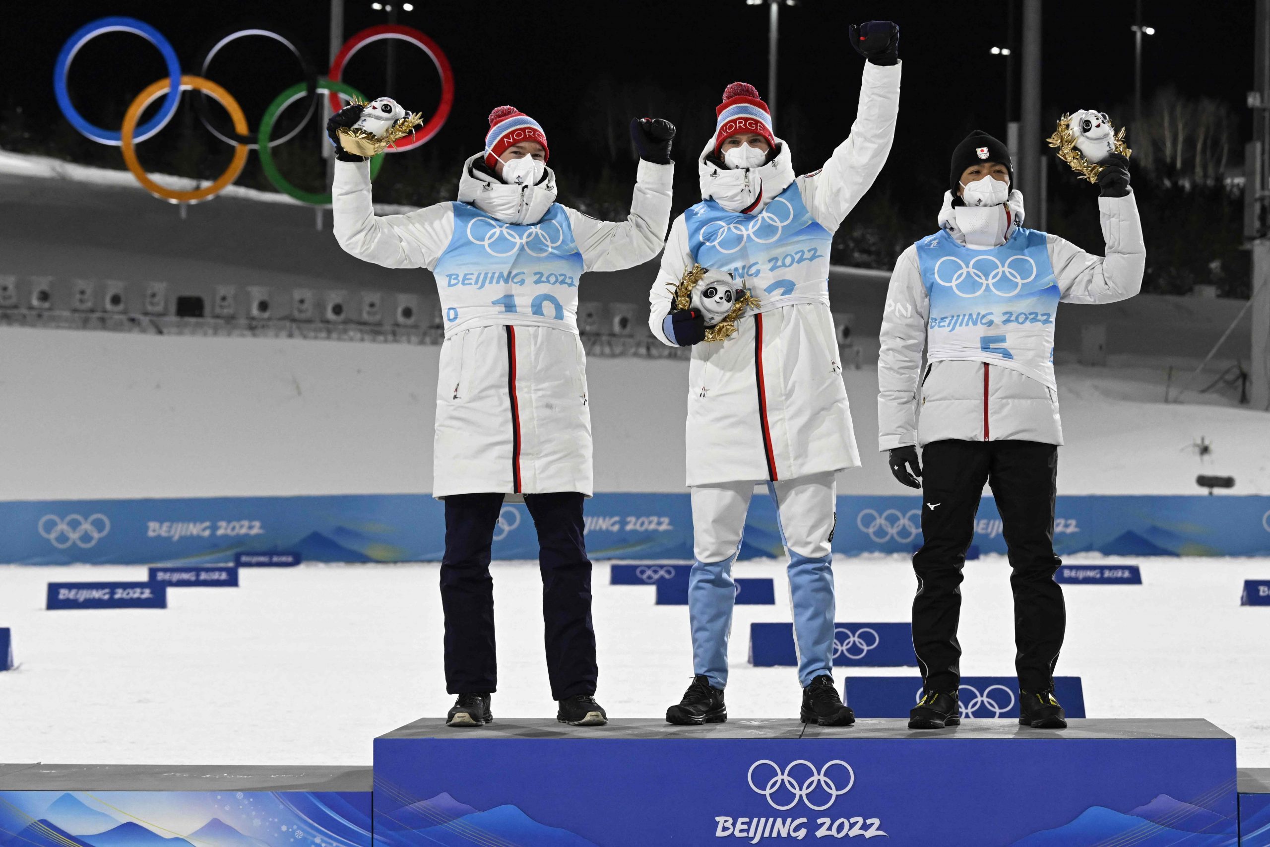 挪威添3金续领跑 德国包办男双雪车前三