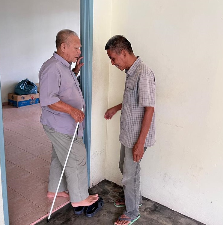 新年备稿:慈善机构盼市民多关注老人与小孩