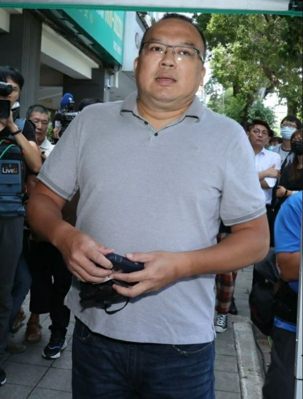 明金成曾与黄鸿升有约定 先后猝逝惹鼻酸