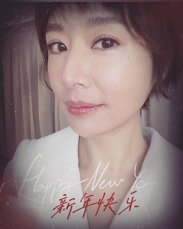 林心如突剪超短发 网惊逆龄撞脸23年前EP造型