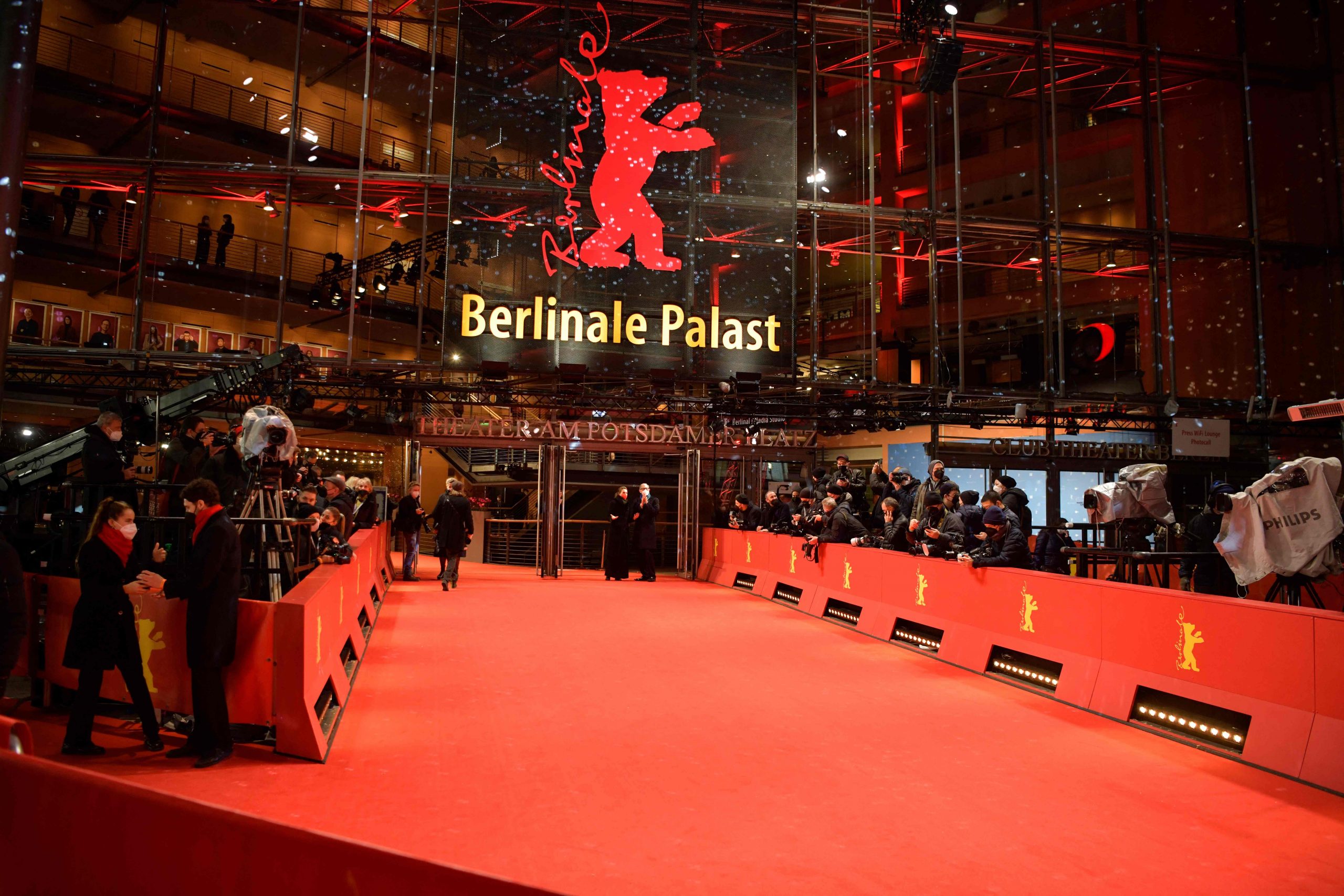 柏林影展|开幕红毯冷清清 大咖评审团撑场