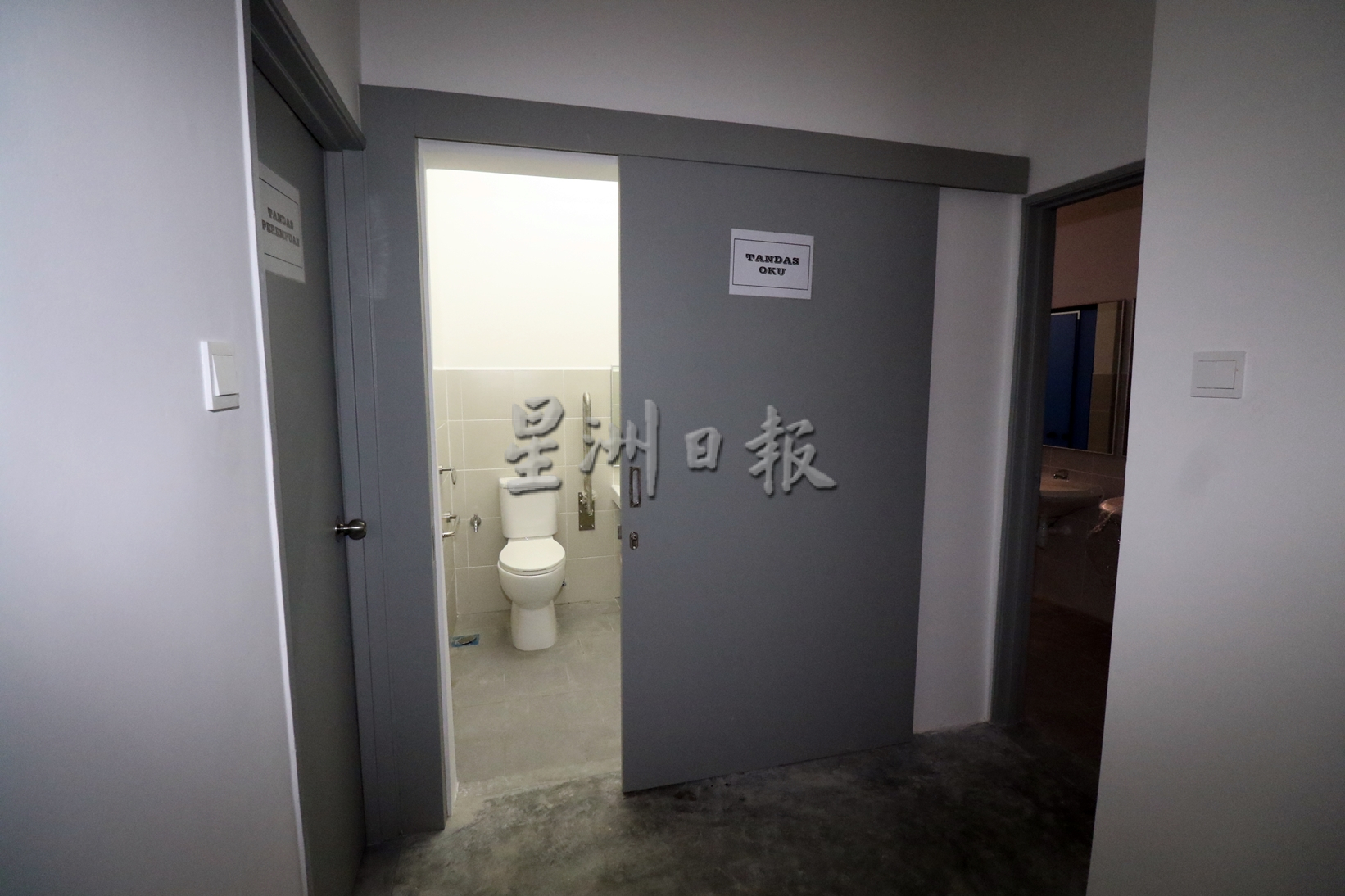 建筑设施堪比国际学校 谢华华小料4月初开课/