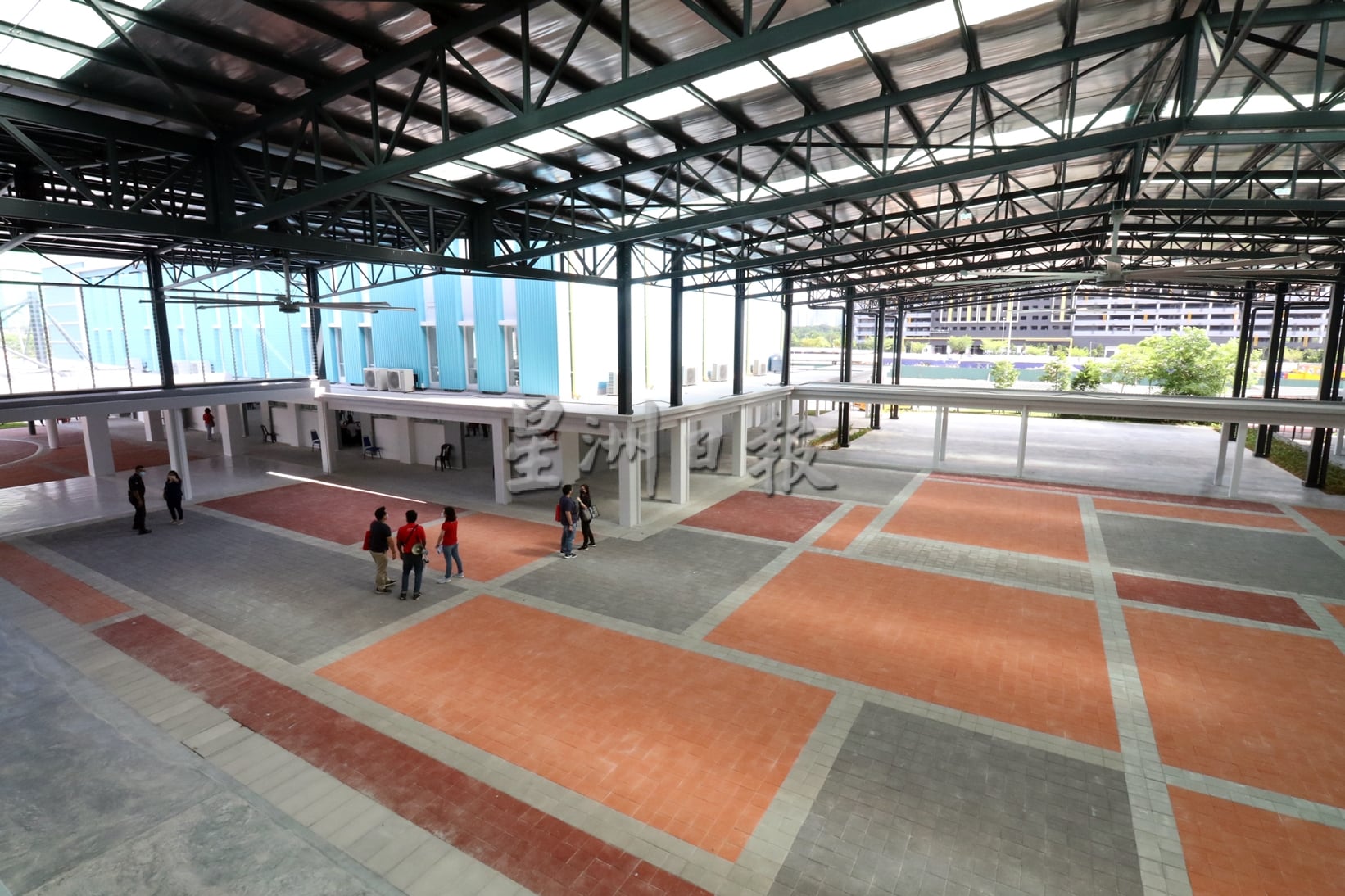 建筑设施堪比国际学校 谢华华小料4月初开课/