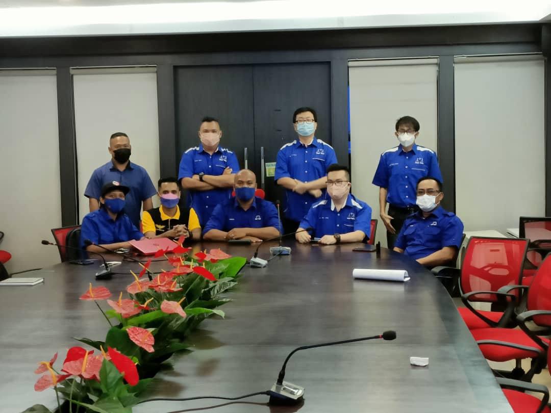 柔:无论谁上阵,峇国阵青年团全力支持属下3州候选人