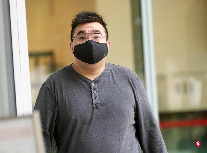 泼热粥丢热汤烫伤摊贩 2火爆男面控