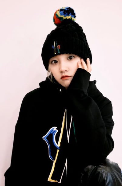 王嘉尔爆热恋宋雨琦  过夜影片曝光