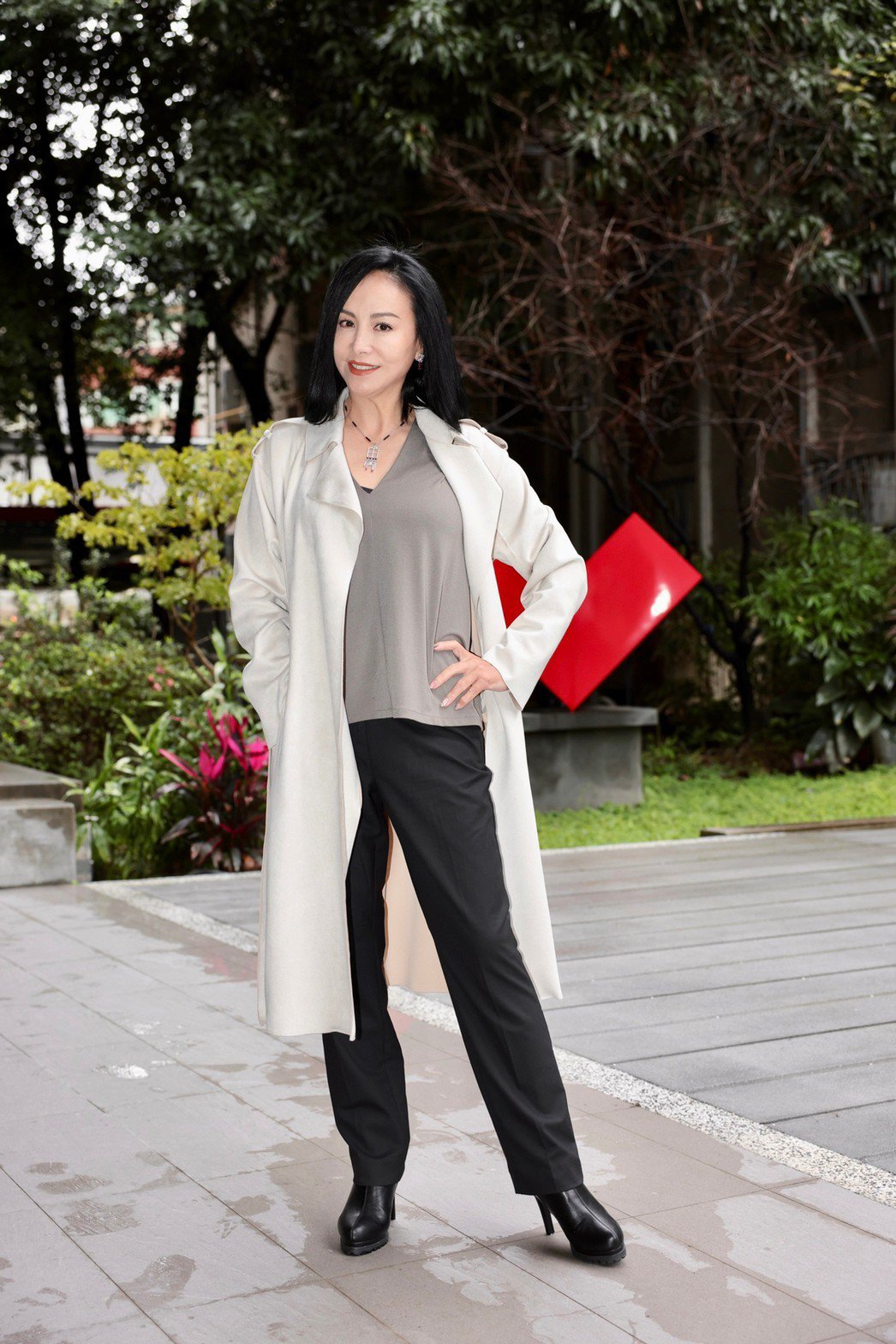 田丽享受单身田园生活    自嘲3段情史太丰富  