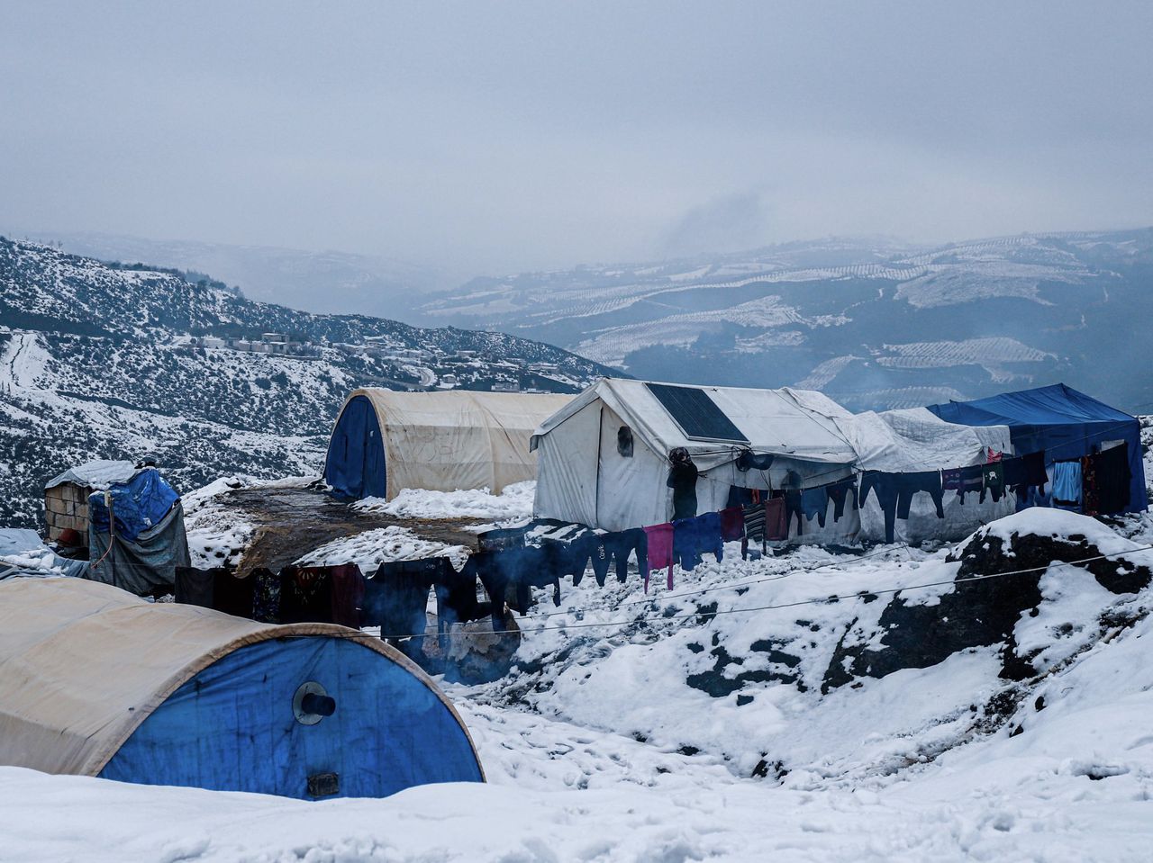 看世界 /叙利亚西北部严寒7天大女婴冻死 父亲哀痛孩子冷得像块冰