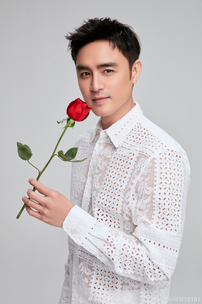 童星妈发文道歉.明道认不该爆粗