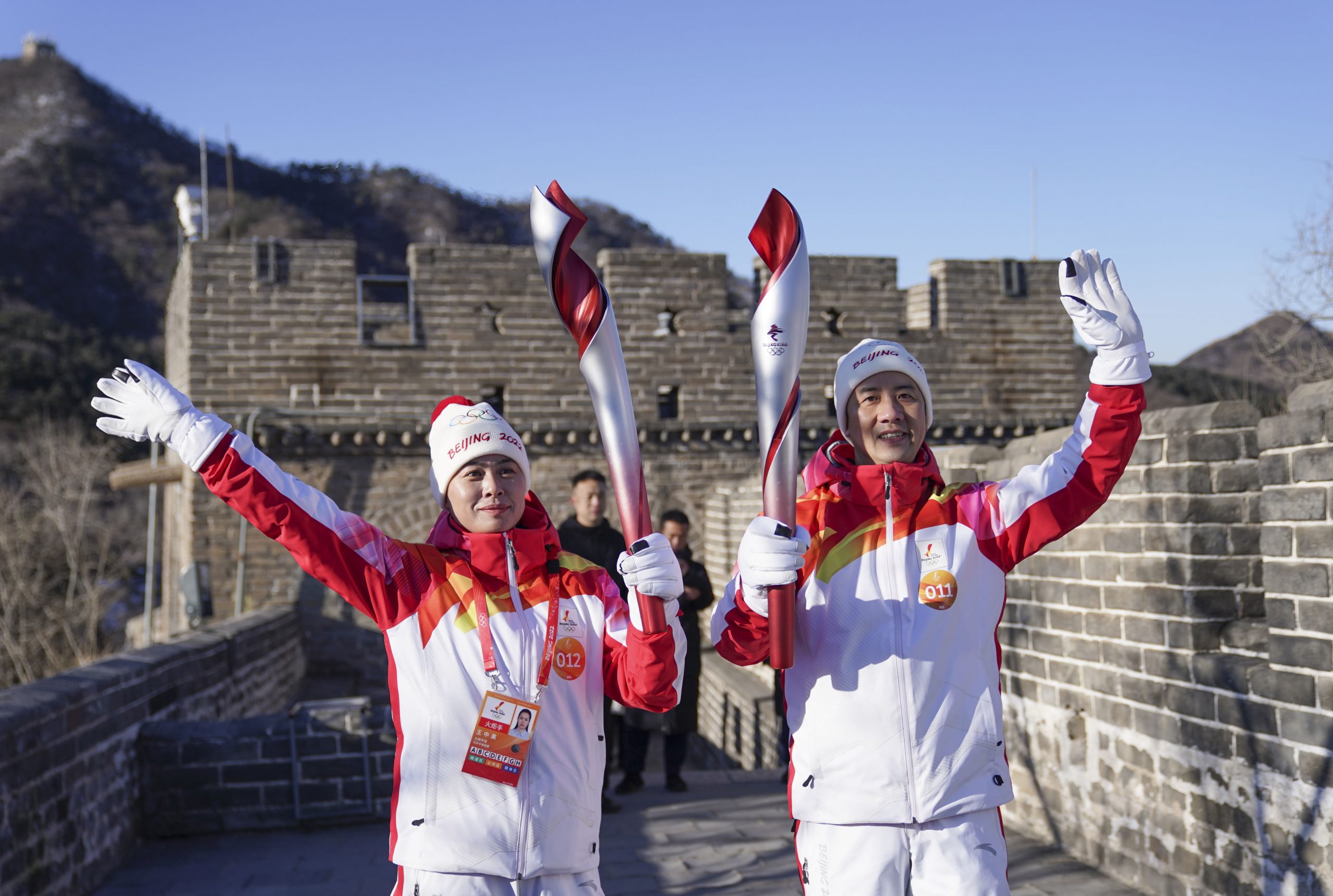 第24届冬奥会火炬 再次点燃北京“鸟巢”夜空