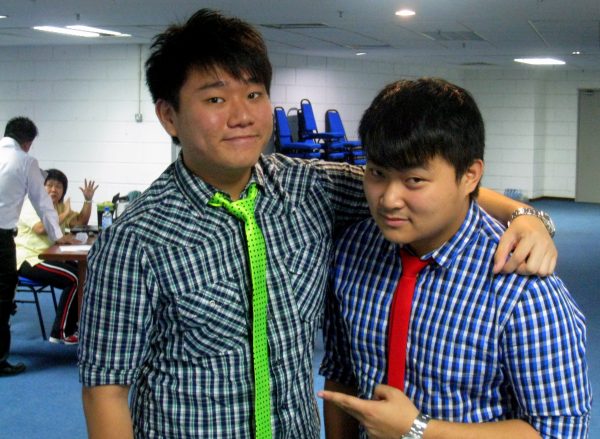 组团不成渐行渐远 郑仲杰车子1首歌释前嫌