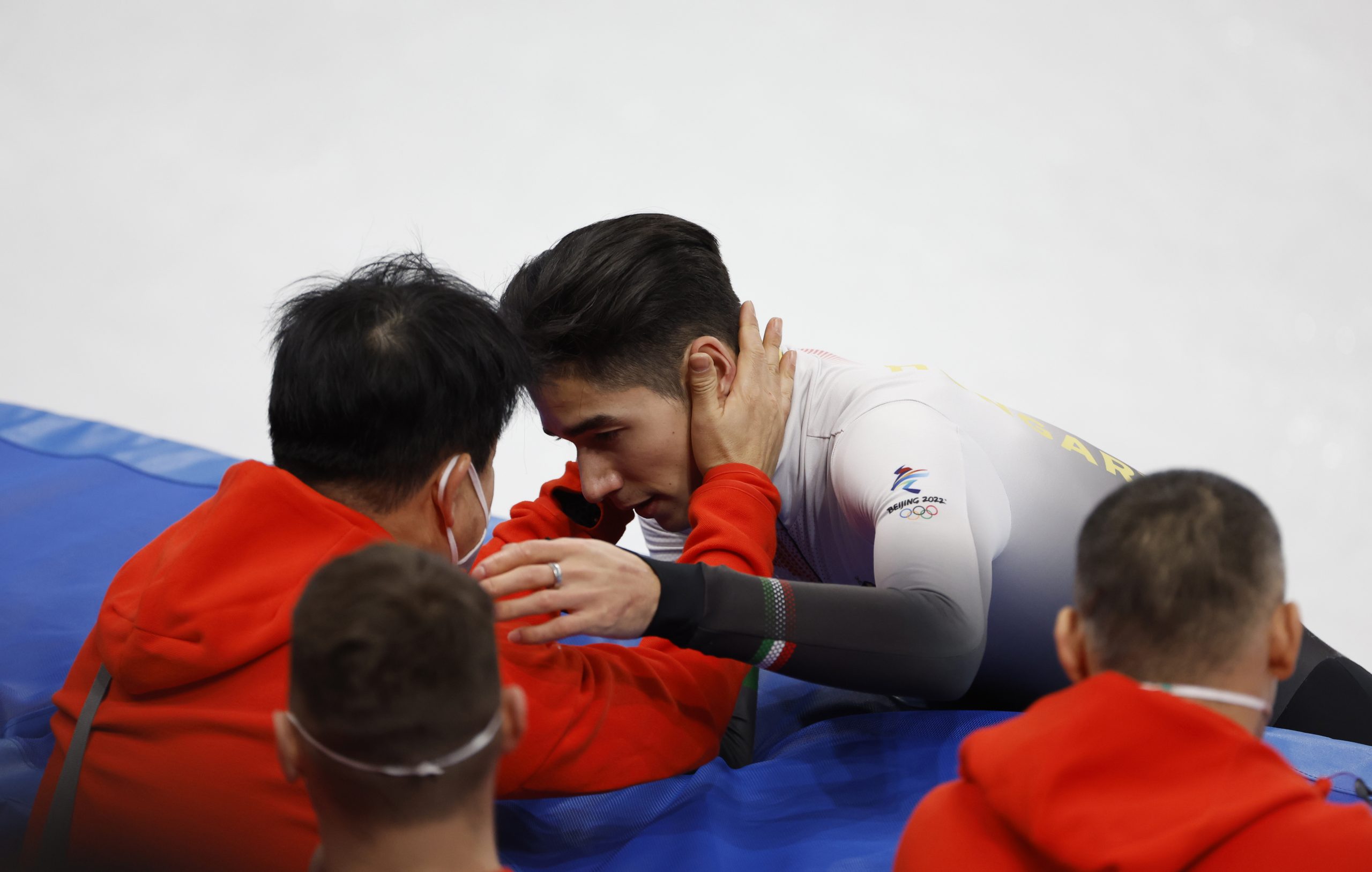 花滑缔造世界新猷  法国组合强势“舞”金