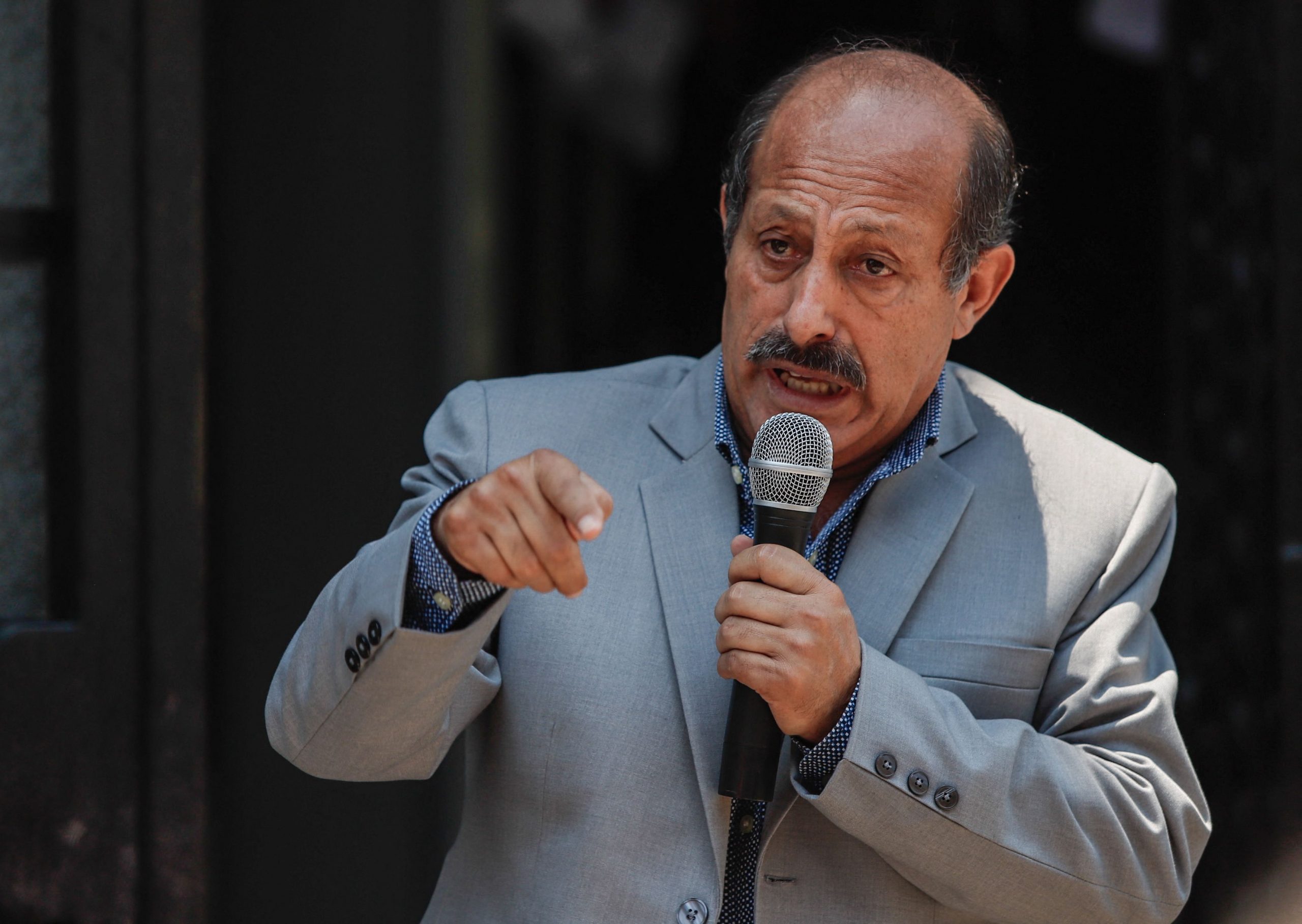 被曝卷家暴丑闻 秘鲁总理上任3天遭撤换