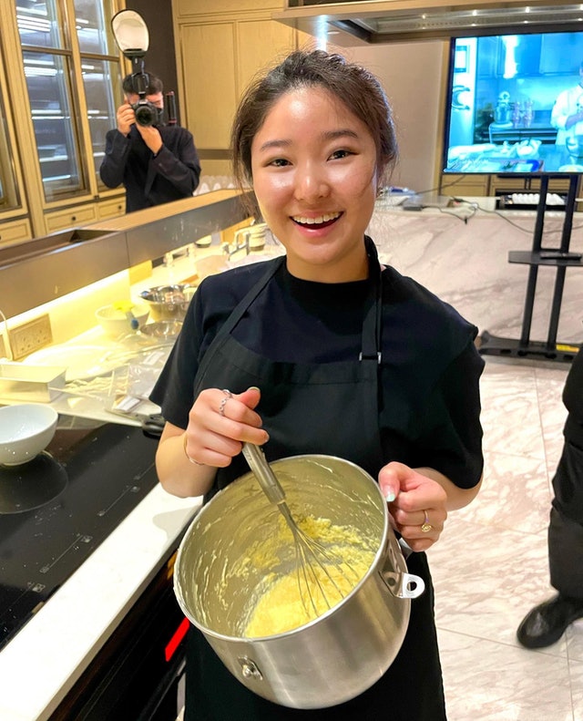 许绍雄再出资逾300万 爱女新加坡咖啡馆开分店