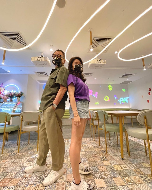 许绍雄再出资逾300万 爱女新加坡咖啡馆开分店