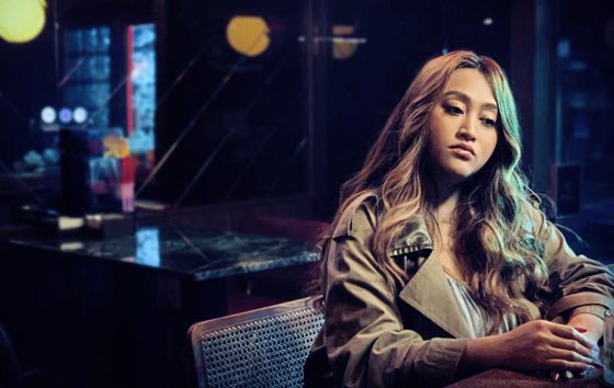 谢敏洁／《华灯初上》原声带复古悬疑之音	