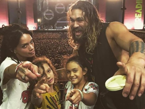 还是觉得你最好！“水行侠”宣布离婚一个月极速复合	 