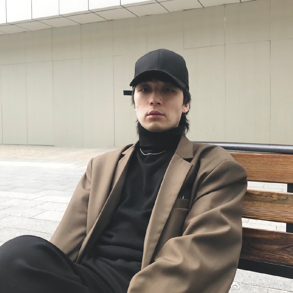 郭采洁男友被爆骗妹吸毒玩3P 前相亲对象控:人很渣