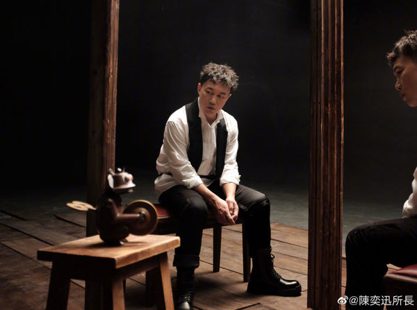 银幕初吻都是陈奕迅！ 容祖儿Twins嫌弃脸自侃“好可怜”