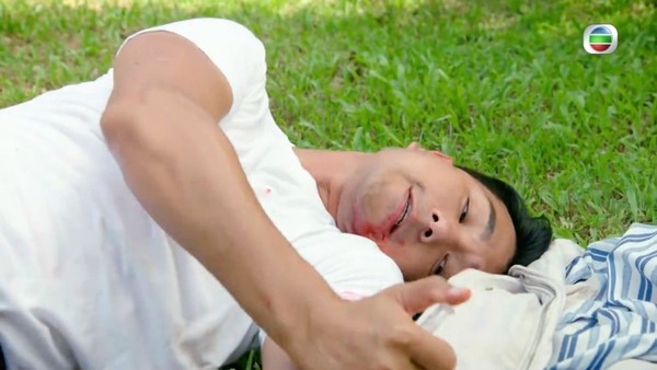 陈展鹏领便当《铁拳》烂尾挨轰.网嘲：打不齐3剂疫苗	