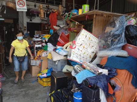 霹:版头/疫情下环保回收业者防疫倍加小心