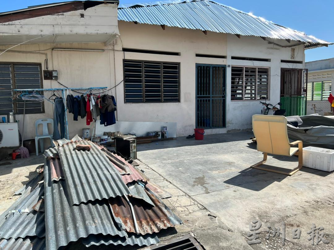 霹:第五版头/斗华新村风灾灾民善后中过新年 有的仍无法归家“平安就好”